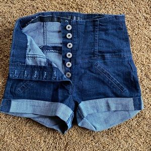 💖2 for $20 - Nice shorts
